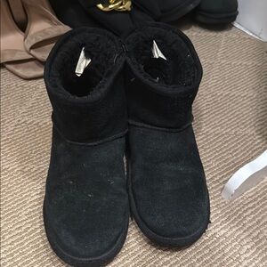 Koolaburra Black Suede Boots